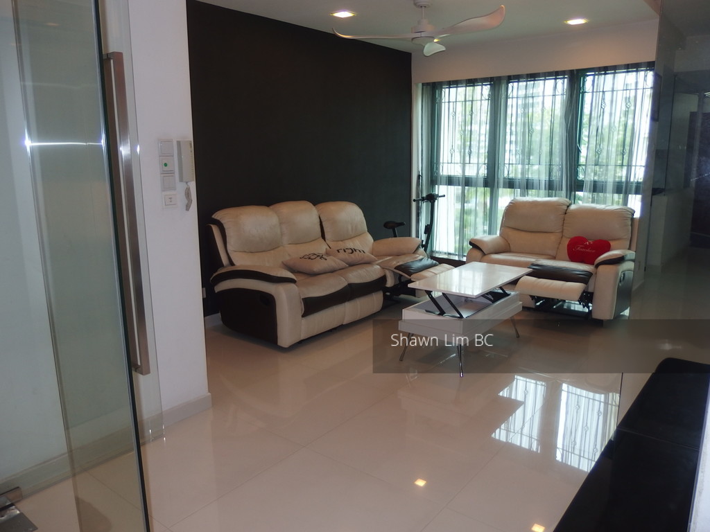 Palm Gardens thumbnail photo